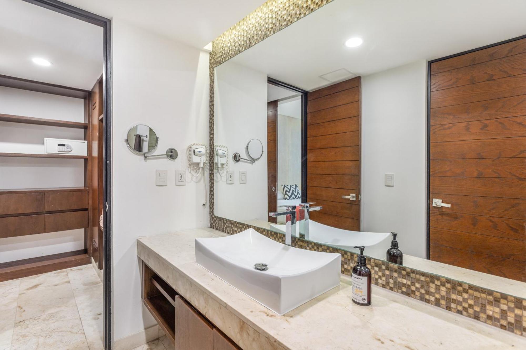 Anah Luxury Condos Плая-дель-Кармен Экстерьер фото